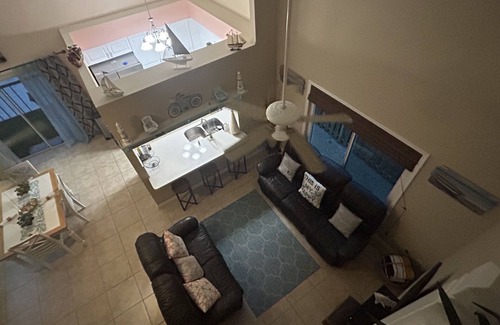 Englewood House | Sunset Beach Getaway minutes away from PARADISE!