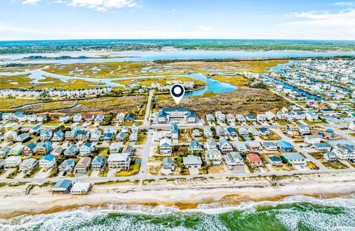 Surf City Hotel | Sunset Bliss