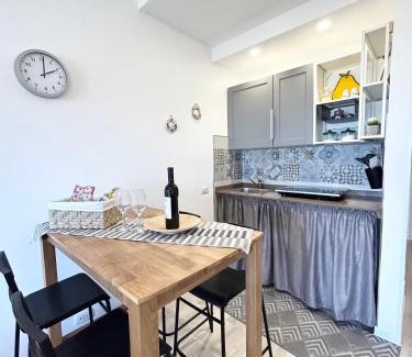 Casa Santa Apartment | Sunset Erice Beach