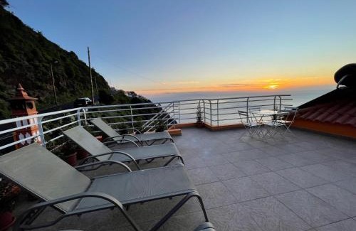Arco da Calheta House | Sunset House