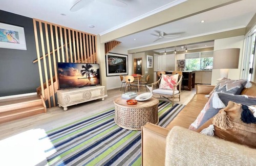 Sunshine Beach Villa | Sunshine Beach Oasis Private Pool Pet Friendly solway