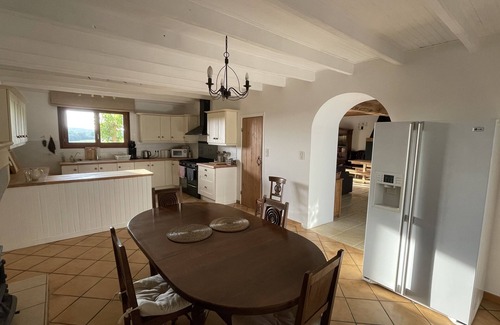 Les Leves-et-Thoumeyragues Villa | Superb property in the middle of the vineyards