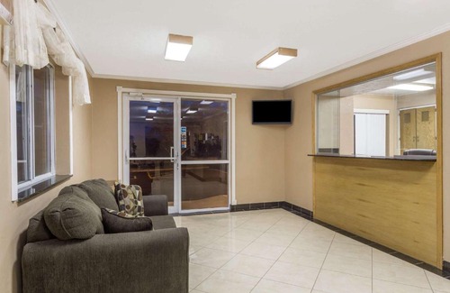 Nephi Hotel | Super 8 by Wyndham Nephi