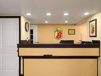 Woodward Hotel | Super 8 by Wyndham Woodward