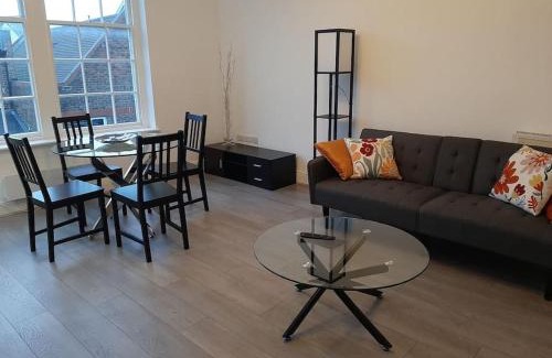 Reading Apartment | Super Central 2bed Central Reading - free parking