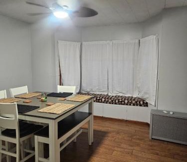 Scranton House | Super Comfy Entire Home