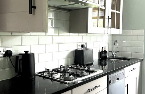 Haringey Apartment | Super Cosy Apartment in London