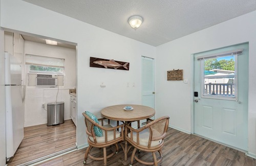 Englewood Apartment | Super cute, fun studio steps from everything beachy. Gecko House Manasota Key.