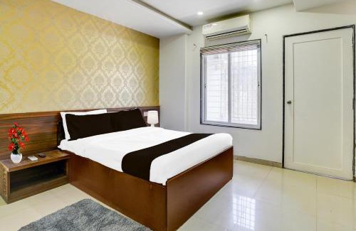 Nashik Hotel | Super Townhouse Godavari Riverbank Formerly Shanti Datta Inn