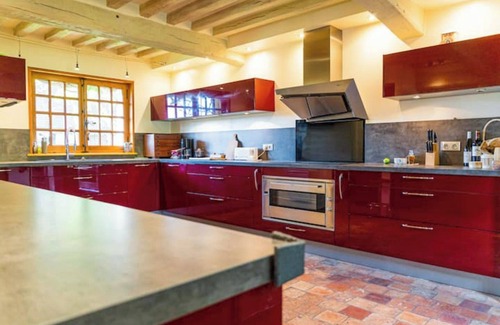 Garennes-sur-Eure Villa | Super Villa Grande Piscine Bord Eure à 1H de Paris