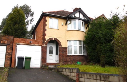 Wolverhampton House | Superb 3 Bed House in Wolverhampton