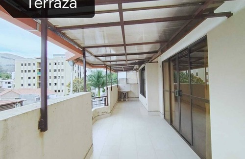 Cochabamba Apartment | Superb 3-bedroom apartment in Cochabamba. Premium location
