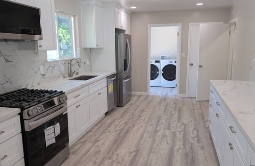 Whisman Station House | Superb 3-bedroom house with WiFi in Mountain View