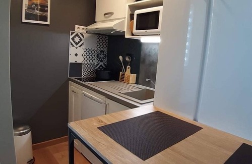 Amfreville House | Superb, fully-equipped "Cocoon 3*" studio near the sea