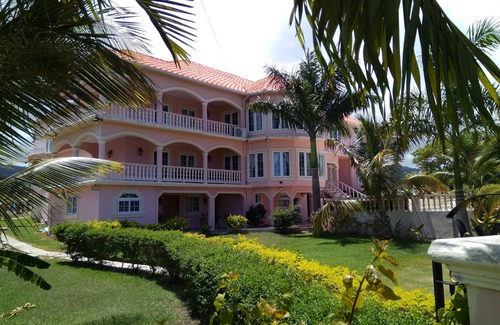 Plantation Village House | Superb mansion with views over the blue Carribean.