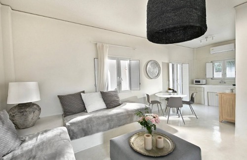 Exo Gonia Villa | Superb Santorini Villas | 2 Bedrooms | Villa Hisoka | Spacious Terrace with Hot.