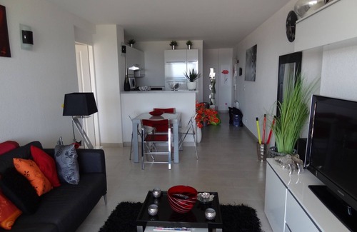 Miramar Apartment | SUPERB T3 CLASSIFIED 3*, VIP, SEAFRONT NOT OVERLOOKED, BED 160 CMS, FIBERED