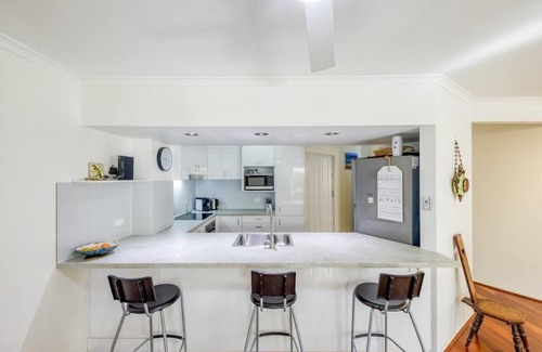 Alexandra Headland Villa | Superb townhouse in Alexandra Headland
