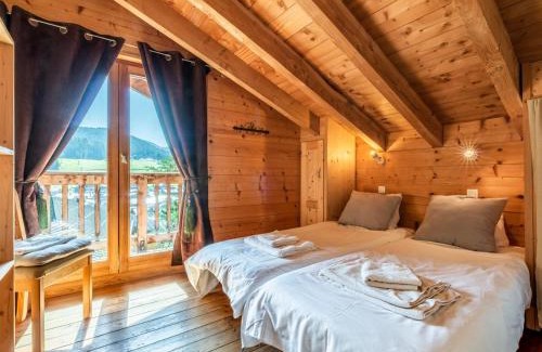 Les Gets Ski Chalet | Superbe chalet 4 chambres, jacuzzi, proche télécabines et centre des Gets - FR-1-671-96