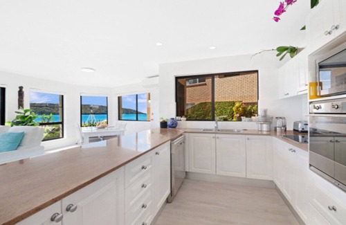 Ettalong Beach Apartment | SURFSIDE ETTALONG BEACH BEACHFRONT