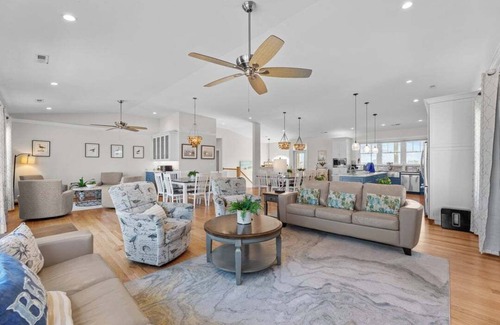 Sandbridge House | Surfside | Oceanfront | Private Pool, Hot Tub, and Dog Friendly