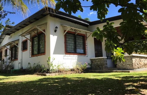 Beau Vallon House | Susara's Resident