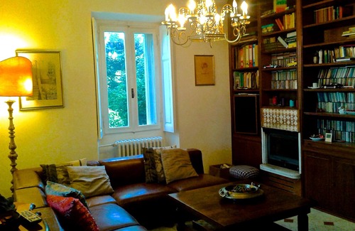 Nebbiuno Bed & Breakfast | SWANLAKE ROOMS "FAMILY SUITE" breakfast included 5 min from the lake side