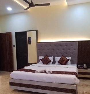 Paithan Villa | Swarg Villa by Golden Mist