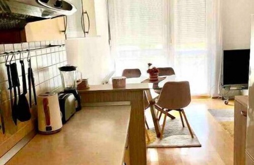 Zagreb Apartment | Sweet Cosy App