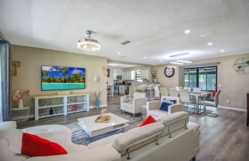 Orange Park House | SWEET HOME With Private Pool, Patio,& Huge backyard.