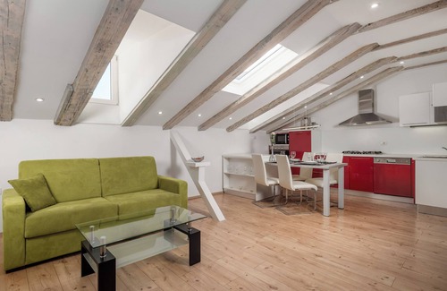 Rijeka Apartment | Sweet Romantic Nest Under The Dome - Rijeka Center