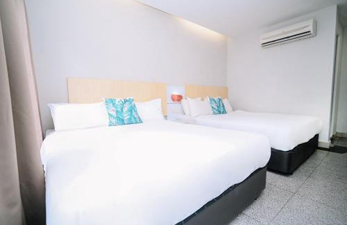 Subang Jaya Hotel | Swing & Pillows - Subang SS15