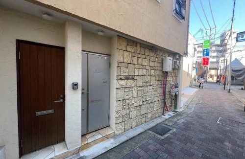 Sumoto Onsen Apartment | Swiss 1960