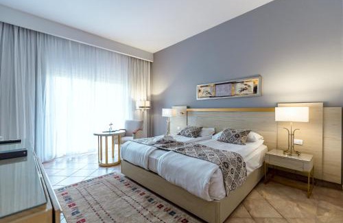 Dream Land Hotel | Swiss Inn Pyramids Golf Resort