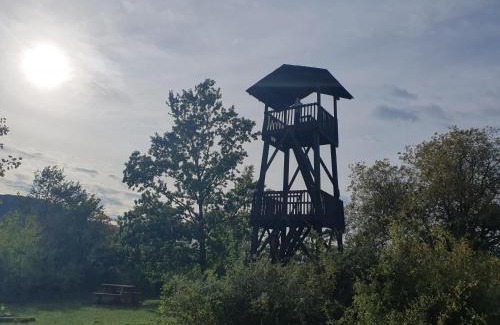 Salgotarjan House | Sziklaszirt - Wellnes Vendégház
