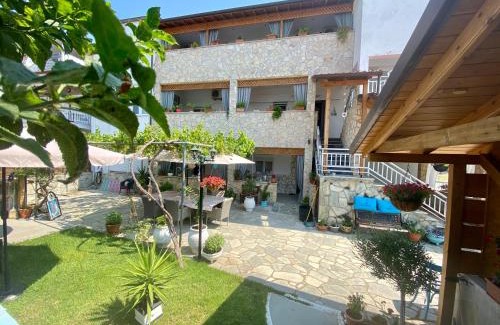 Asprovalta Apartment | T H E BERLIN Studios and Suites