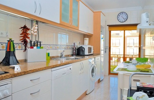 Quarteira Apartment | T1 with sea view in Private Condominium next to the Crowne Plaza in Vilamoura