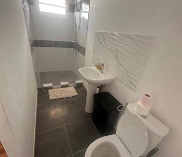 Kourou Apartment | T2 Grande chambre