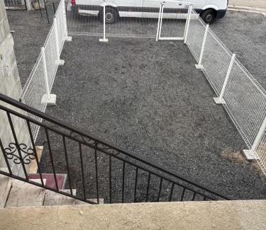 Satolas-et-Bonce Apartment | T4 3 chambres canapé convertible 8 places