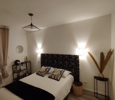 Anatole France Apartment | T4 Lumineux proche Centre Ville Narbonne & Des Grands Buffets