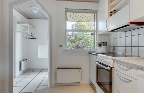 Henne House | "Tabithe" - 2.2km from the sea by Interhome