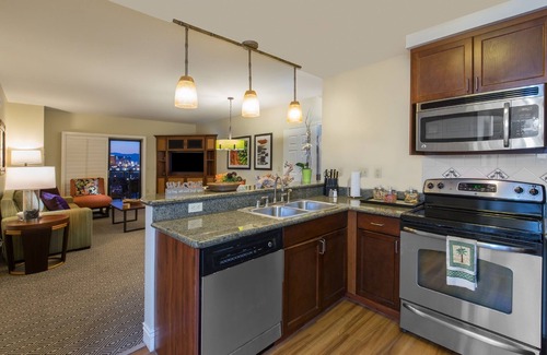 Las Vegas Apartment | Tahiti Village Resort & Spa