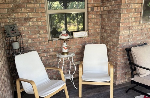 Jefferson House | Take Time Inn - Beautiful lakefront home with plenty of space inside and out.
