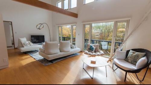 Niseko Villa | Taki - Annupuri Riverside Chalet