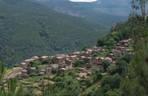 Lousa House | Talasnal Casas da Urze TER