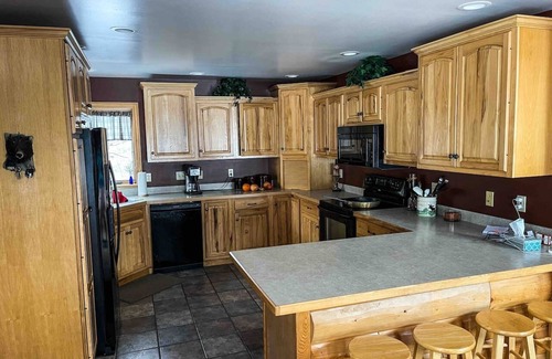 Bellaire Cottage | Tamarack Lodge, Waterfront on Lake Bellaire