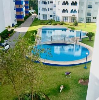 Briech Apartment | TANGER/ASILAH: APPART 50m2 FACE MER ET PISCINES, 5 PLACES, TOUT ÉQUIPÉ+WIFI+CLIM