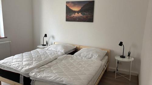 Oberzwehren Apartment | Tannenhaus 3 bedrooms - Monteurwohnung bis 6 Personen - Waschmaschine - Internet