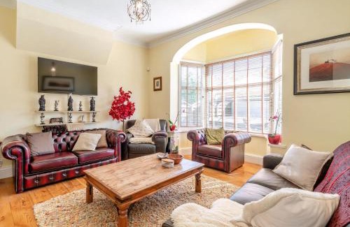 Bridlington House | Tapestry House