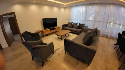 Resnik Villa | Tarcin Luxury Villas